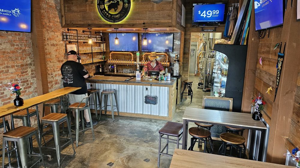 Flying Bull Beer Company Taproom (9th St)